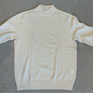 Uniqlo Cashmere Mock Neck Sweater